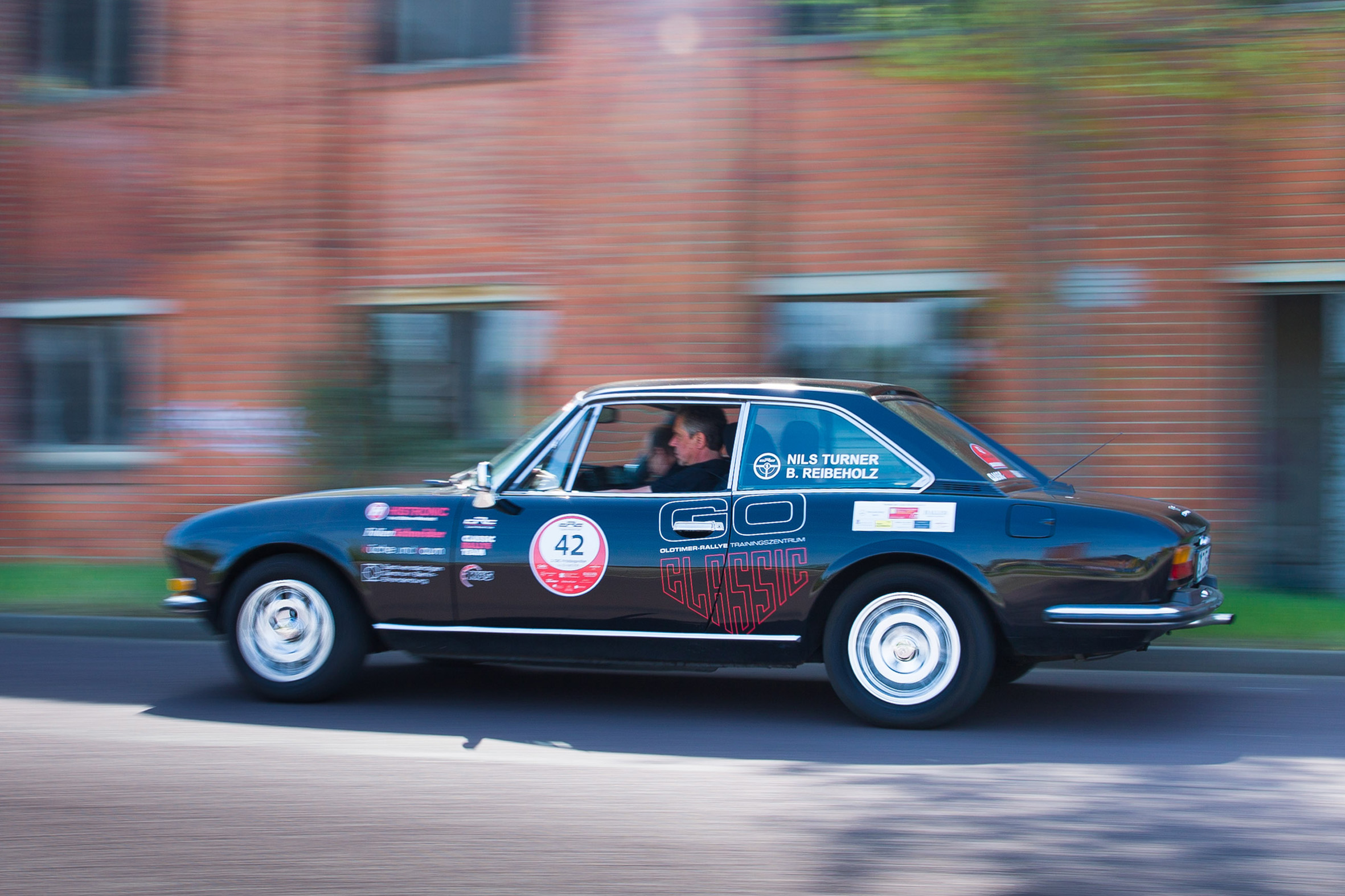 GO-Classic-Peugeot.jpg